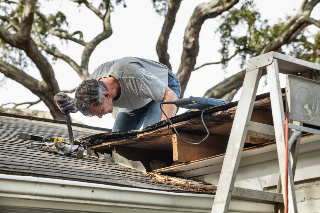 roof storm damage, emergency roof repair, storm damage repair, Orlando