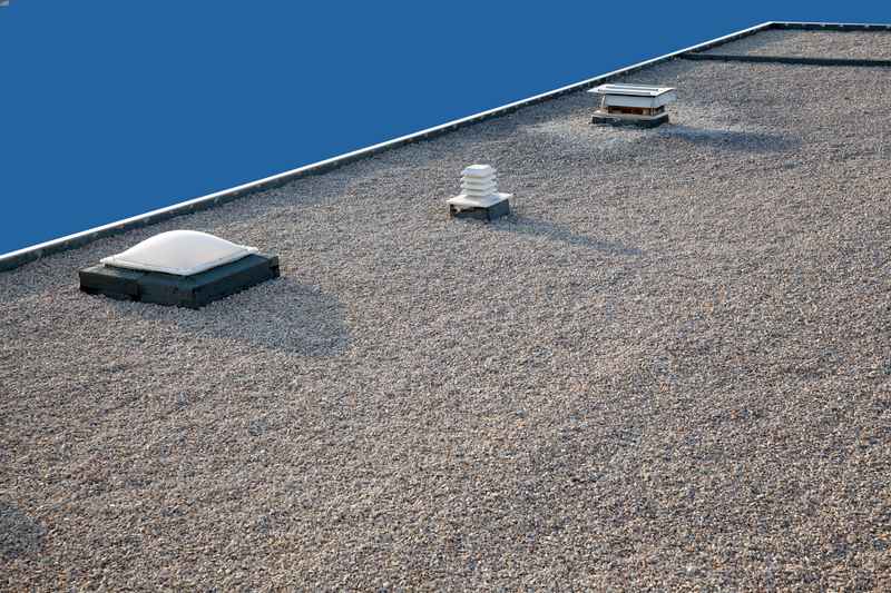 Choosing the Right Commercial Roof